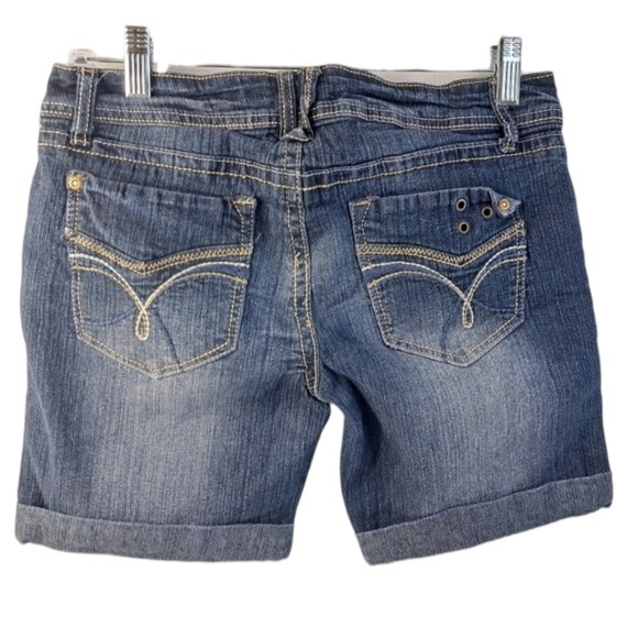 Wall Flower Juniors Denim Bermuda Shorts Size 7 - Picture 2 of 13